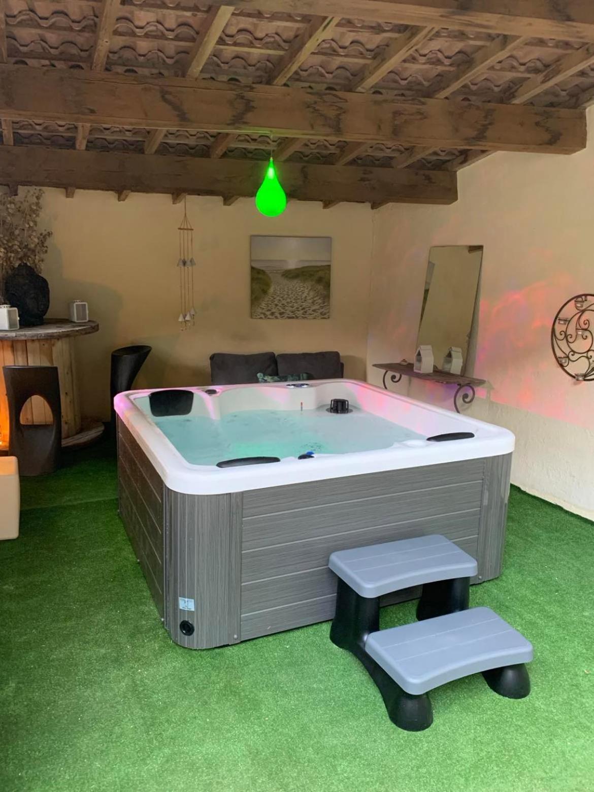 La Bulle Canopee Luxury tent